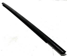 72950-tz3-a11 Acura Rear Left Driver Side Door Window Belt Molding Oem 2018-2020 Tlx A-spec