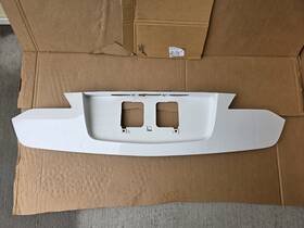 74890-tx6-a0 Acura 2013-2018 Ilx Trunk Lid Lower Trim Molding Panel White Orchard Pearl Oem
