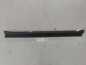 162.am1406 American Motors Hummer H3 Right Passenger Side Rocker Panel Skirt Molding 06 07 08 09 10