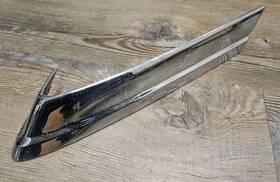 3509658 American Motors Corporation 1964 Amc Ambassador 4-door Right Rear Roof Pillar Trim Molding Oem