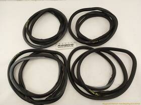 127.au1q07 Audi A6 C6 Sedan Set Of 4 Front And Rear Door Weather Strip Molding 2005-2011 06