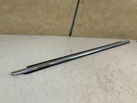 127.au1t06 Audi 04-10 A8 L V8 4.2 Awd At Exterior Front Right Door Belt Molding Oem B