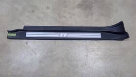 189.au1k02 Audi 2002 02 Tt Rocker Driver Left Front Sill Step Plate 101035