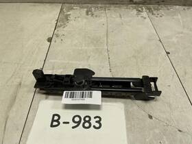 198-50109r Audi 2008 A6 Sedan Right Passenger Side Seat Belt Height Adjuster Oem