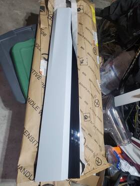 4ke853059f Audi 18-22 E-tron Front Left Driver Side Lower Door Molding Trim Oem
