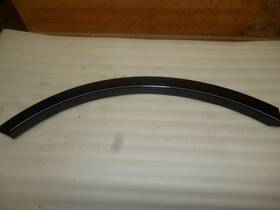 4m0-853-818-h Audi 4m0853818hgru 2020-2023 Q7 Right Rear Wheel Opening Molding Gru