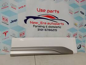 804.853.969 Audi 804.853.969/969.a 2018 Q5 Rear Door Exterior Moulding Panel Left White Oem 2020