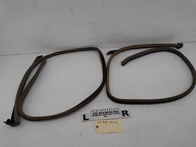 127.bm1l98 Bmw 328i E36 Set Of Left And Right Door Seal Weather Strip Moldings Fits 1992-1999