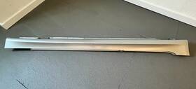 189.bm1u07 Bmw 06 M5 E60 Rocker Panel Molding Side Skirt Right Passenger Silverstone Ii
