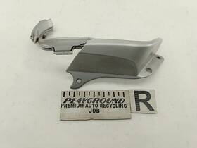 194.bm1i04 Bmw Z4 Passenger Right Rear Tail Lamp Bezel Trim Panel Silver Fits 2003-2008 03