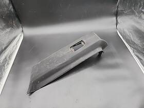 51121904698 Bmw E30 3-series Right Rear Bumper Cover Trim With Reflector 84-85 1904698 M5