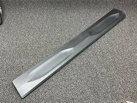 51137421440 Bmw 2019 - 2023 X2 Xdrive28i F39 2.0l Front Right Lower Door Molding 7421440