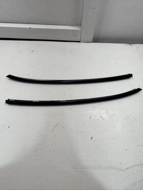 51767905421 Bmw 04-10 E64 6 Series Front Windshield Window Drip Molding Trim Set Gloss Oem