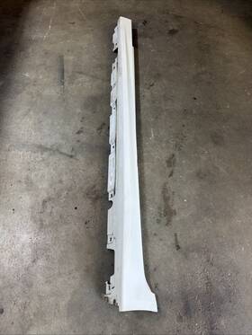 Bmw 51778049003 11-16 F10 550i 528i M-sport Left Driver Skirt Rocker Panel Molding Oem