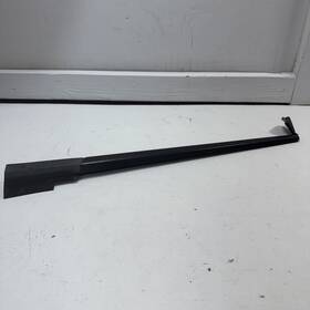 Bmw 522213696110 03-10 E64 645 650 M6 Cnvrtble Rear Lef Quarter Window Weatherstrip Trim Oem