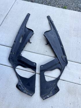 7211929 Bmw F06 640i 2012-2018 Left And Right Hood Seal Support Cover Panels
