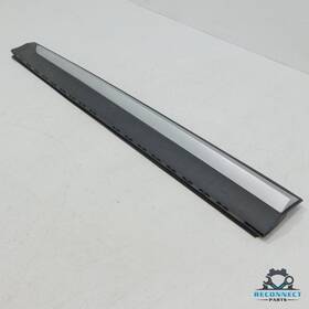 7352555 Bmw 15-18 X3 X4 F25 F26 Front Left Lower X-line Rocker Panel Door Molding Oem