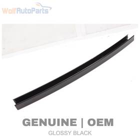 7465141 Bmw 2021-2023 M3 - Rear Left Exterior Door / Window Trim