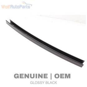 7465142 Bmw 2021-2024 330e - Rear Right Exterior Door / Window Trim