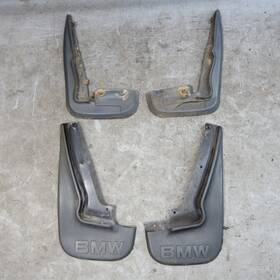 Bmw 82169402980 Damaged 92-99 E36 3-series Factory Mud Flap Trim Set Of 4 Oem Nla