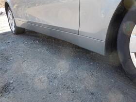 Bmw Rmd-994916 04-07 530i Sedan Rocker Panel Side Skirt Moulding Passenger Right Oem A08