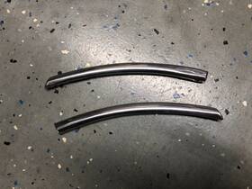 2024-0017 Buick 062425q/2024-0017 1975 Lesabre 2 Door/convertible Front Upper Corner Trim Donk 75