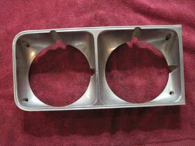 1240343 Buick 73 74 Riviera Lh Headlight Bezel Drivers Side Headlamp Door
