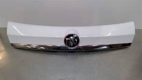 195.gm4g17 Buick 2017 17 Encore White Rear Gate Tail Finish Panel Only 309612