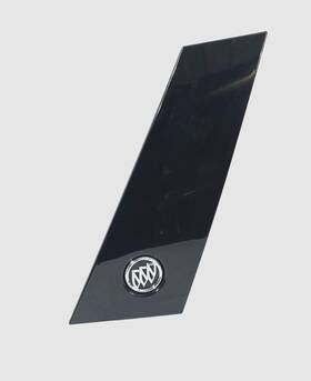 22828173 Buick 13-17 Enclave Pass Rh Rear Quarter Window Trim Moulding Pillar Black Oem