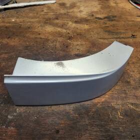 25624851 Buick 97-99 Lesabre Filler Tail Light Bumper Panel Oem Left Driver