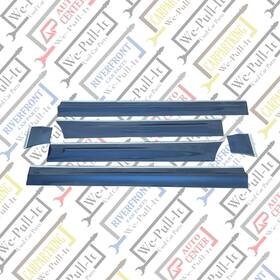 25635617 Buick 1997-2005 Park Avenue Body Molding Trim Set Adr Blue Oem