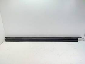 93925 Buick 2024-2025 Envista Preferred Driver Side Skirt Rocker Panel Molding Oem