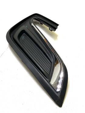 Gm1039262 Buick 2017-2022 Encore Fog Light Cover Bezel Driver Left Side Oem 42491762