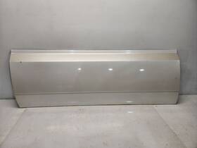 127.gm6j05 Cadillac 2005 Escalade Esv Drivers Left Front Door Moulding White-98u