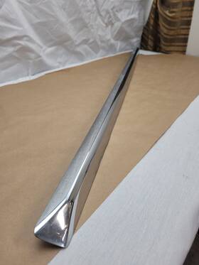 15876405 Cadillac 07-14 Escalade Oem Chrome Front Left Lh Driver Door Molding Trim