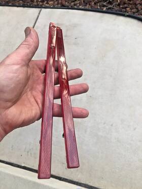 16503784 Cadillac 90-92 Broughamrear Bumper Impact Strip Reflector Set Clean