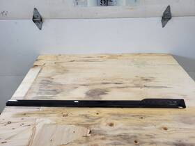 23240227 Cadillac Escalade 2017 Door Moulding Front 27850