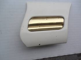 25640998 Cadillac 1997 1998 1999 Deville Right Front Fender Trim Molding Used Oem White Gold Ctr