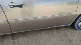 25701046 Cadillac 2000-05 Deville Dts Passenger Right Front Moulding From Door Shale 156
