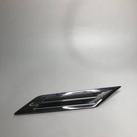 25851105 Cadillac 2008-2010 Cts Sedan Left Driver Fender Vent Trim Molding Chrome Oem