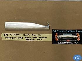 4754087 Cadillac 59 Cpe Deville Right Top Of Front Door Vent Window Lower Reveal Molding