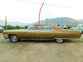 67cf1-1j4 Cadillac 7684083 Lhf Door Belt Molding 1967 1968 Fleetwood 60 Brougham 4 Dr