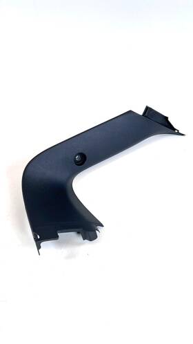 84484102 Cadillac 2019-2023 Xt4 Rear Tailgate Left Upper Trim Panel Oem