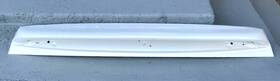 Gps820c Cadillac 2003 Escalade White 3rd Brake Light Bezel Surround With Wind Wing