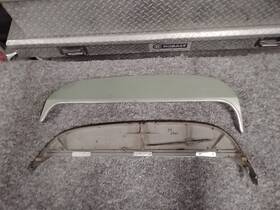 2024-0014 Chevrolet 122624c/2024-0014 1973 Impala Caprice Fender Skirts With Trim Donk 73 Chevy