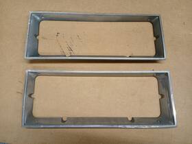 14013588 Chevrolet 1981 1987 Chevy Monte Carlo Head Light Bezel Pair Trim Set