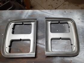 15596117 Chevrolet 15596118 1985-91 Chevy Gmc Van Dual Headlight Bezels Left Right 83-84