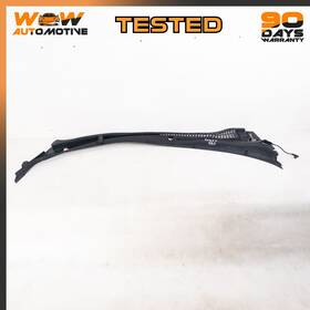 15822873 Chevrolet 05-07 Corvette C6 Front Windshield Air Inlet Screen Cowl Vent Oem