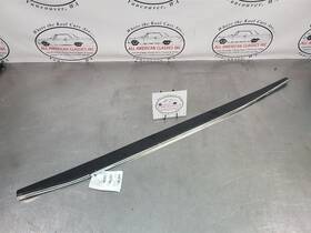 189.gm1z78 Chevrolet 1978-79 C3 Corvette Lh Drivers Side Lower Rocker Panel Moulding - Oem