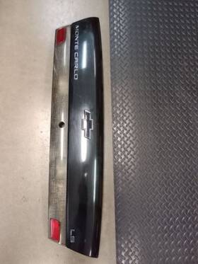 195-06109a Chevrolet Tail Finish Panel Ls Fits 95-99 Monte Carlo 41629